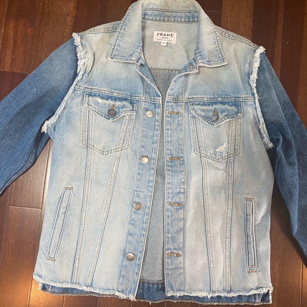 NEW Frame Jean jacket oversized size Small